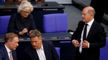 German Chancellor Olaf Scholz, German Economy and Climate Minister Robert Habeck, German Finance Minister Christian Lindner and German Defence Minister Christine Lambrecht attend a ceremony to commemorate late Mikhail Gorbachev at the lower house of parliament Bundestag in Berlin, Germany September 7, 2022.